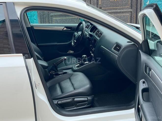 Volkswagen Jetta 2016, 235,000 km - 1.4 l - Bakı