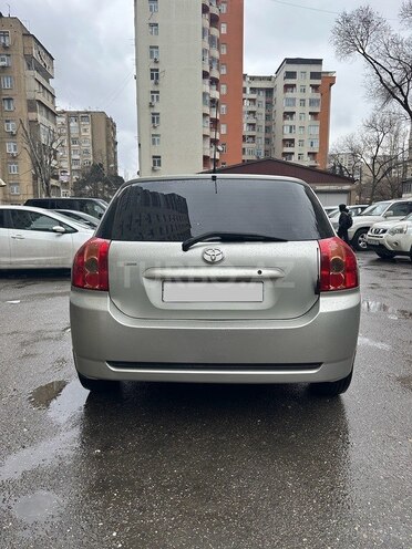 Toyota Corolla 2006, 200,000 km - 1.4 l - Bakı