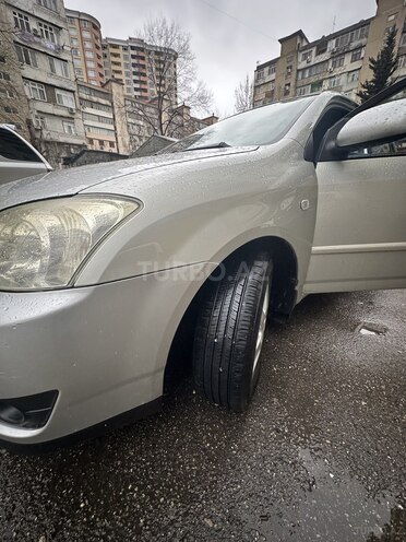 Toyota Corolla 2006, 200,000 km - 1.4 l - Bakı