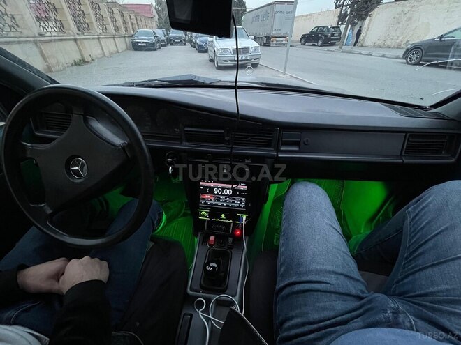 Mercedes 190 1992, 250,000 km - 1.8 l - Bakı