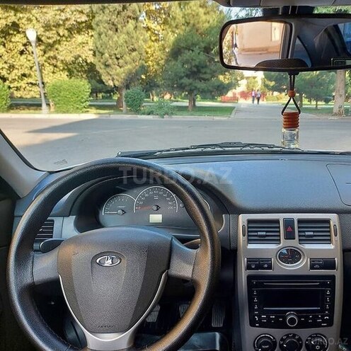 LADA (VAZ) Priora 2013, 127,000 km - 1.6 л - Naftalan