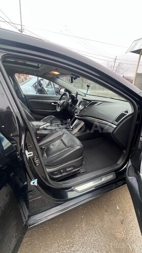 Hyundai i40 2011, 201,000 km - 1.7 л - Quba