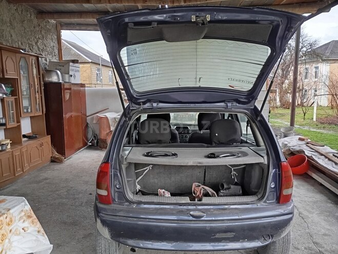 Opel Vita 1996, 300,000 km - 1.4 l - Zaqatala