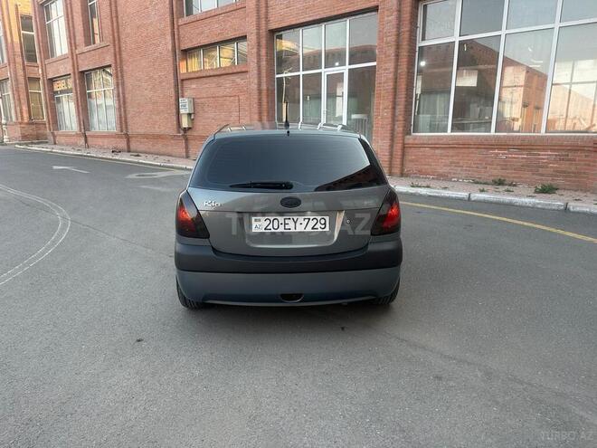Kia Rio 2005, 296,000 km - 1.4 л - Gəncə