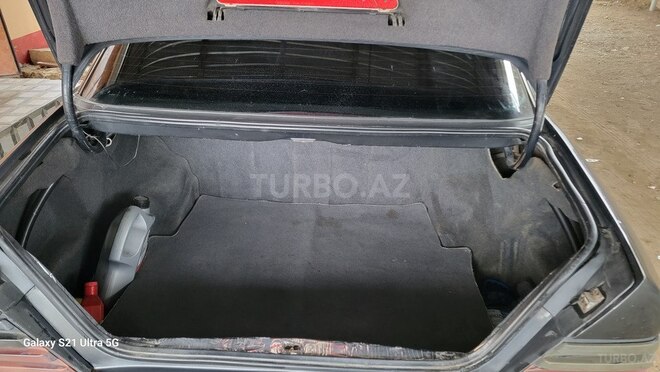 Mercedes E 200 1991, 450,000 km - 2.0 l - Bakı