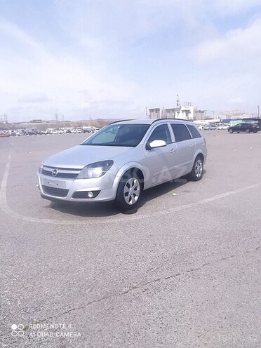 Opel Astra 2006, 195,000 km - 1.4 л - Bakı