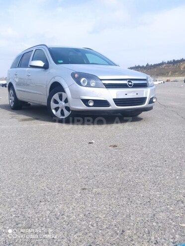 Opel Astra 2006, 195,000 km - 1.4 л - Bakı