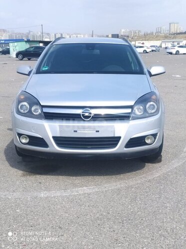 Opel Astra 2006, 195,000 km - 1.4 л - Bakı