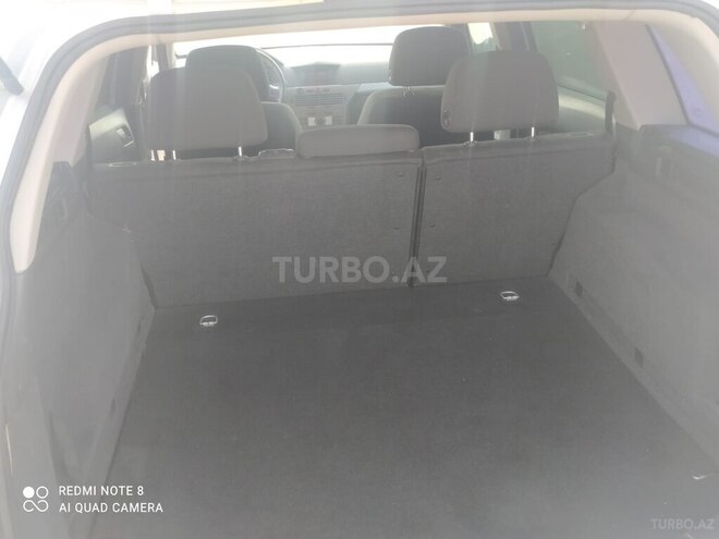 Opel Astra 2006, 195,000 km - 1.4 л - Bakı