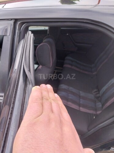 Mercedes C 180 1993, 120,000 km - 1.8 l - Astara