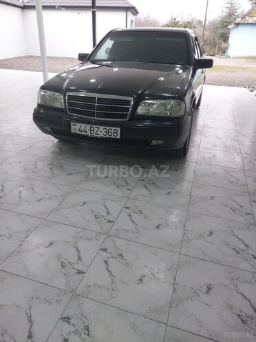 Mercedes C 180 1993, 120,000 km - 1.8 l - Astara