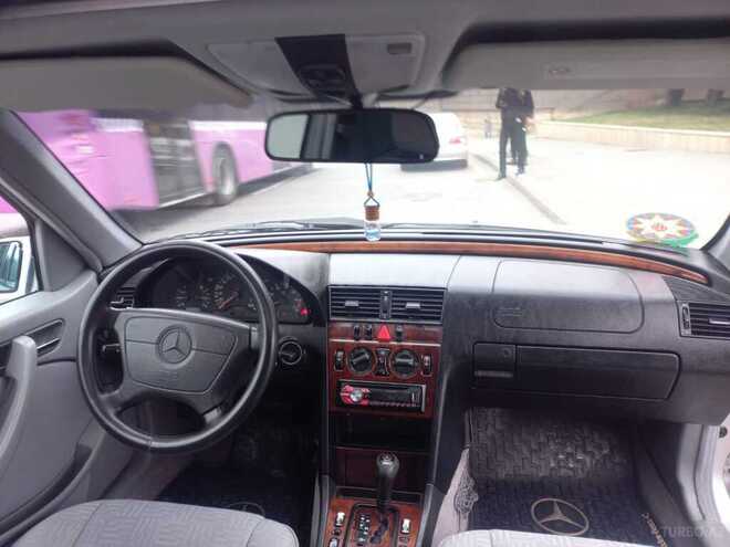 Mercedes C 240 1999, 338,000 km - 2.4 л - Bakı