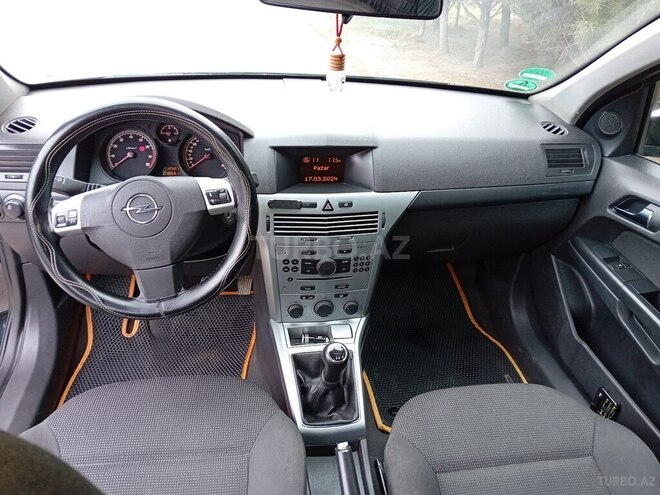 Opel Astra 2009, 210,000 km - 1.4 l - Bakı