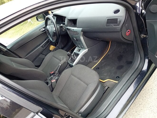 Opel Astra 2009, 210,000 km - 1.4 l - Bakı
