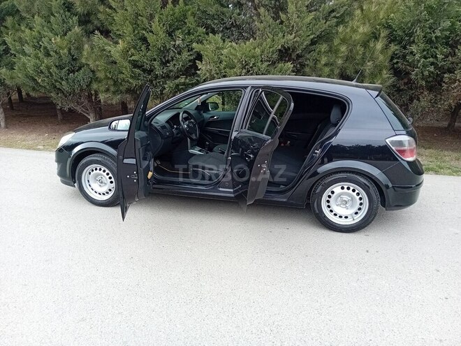 Opel Astra 2009, 210,000 km - 1.4 l - Bakı