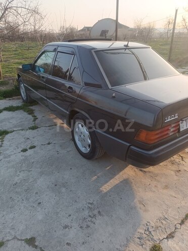 Mercedes 190 1991, 357,689 km - 2.0 л - Şirvan