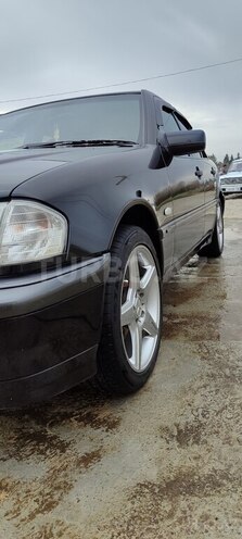 Mercedes C 200 1998, 526,284 km - 2.0 l - Masallı
