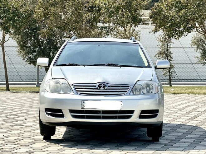 Toyota Corolla 2005, 300,000 km - 1.4 l - Bakı
