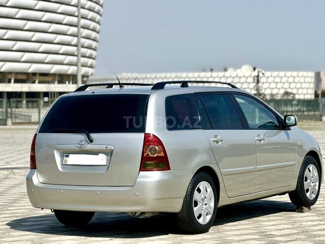 Toyota Corolla 2005, 300,000 km - 1.4 l - Bakı
