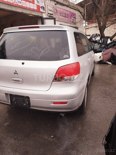 Mitsubishi Airtrek 2001, 261,112 km - 2.4 l - Bakı