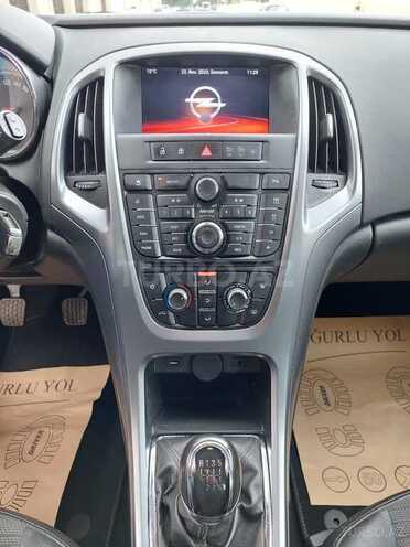 Opel Astra 2015, 195,000 km - 1.6 l - Bakı