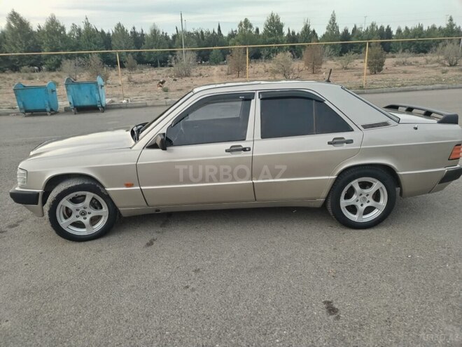 Mercedes 190 1991, 350,000 km - 2.3 л - Gəncə