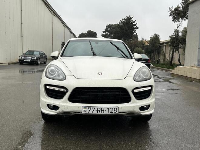 Porsche Cayenne S 2011, 242,400 km - 4.8 л - Bakı