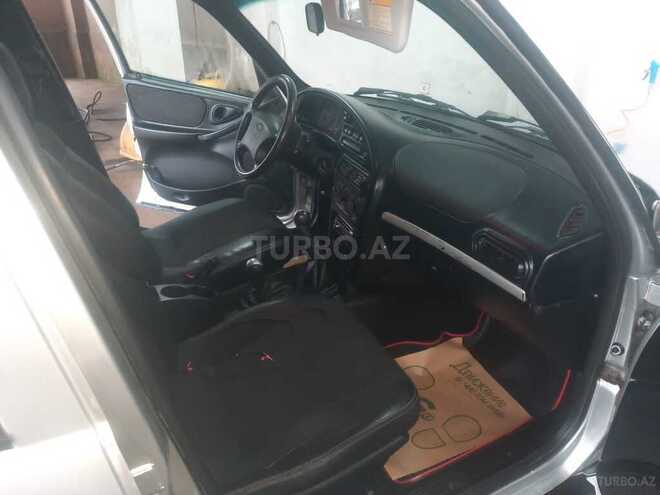 Chevrolet Niva 2011, 194,000 km - 1.7 л - Saatlı