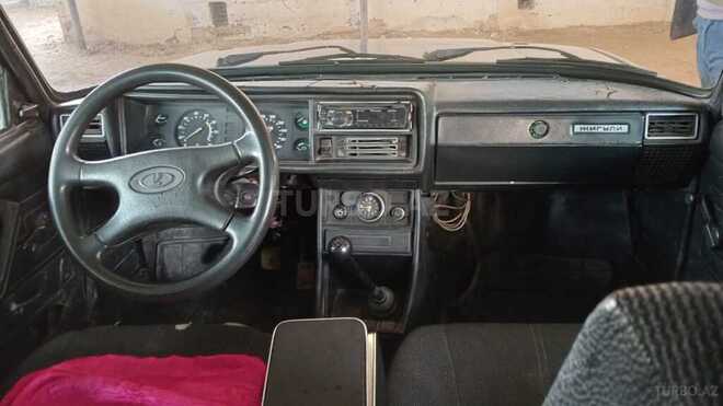 LADA (VAZ) 2107 1981, 28,539 km - 1.5 l - Salyan