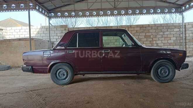 LADA (VAZ) 2107 1981, 28,539 km - 1.5 l - Salyan