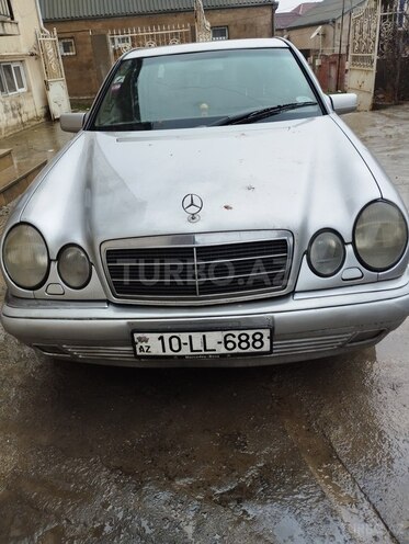 Mercedes E 290 1999, 500,500 km - 1.9 л - Bakı
