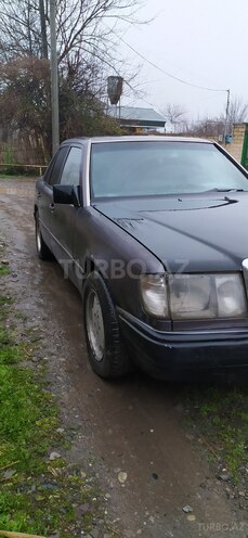 Mercedes E 200 1990, 452,124 km - 2.0 l - İmişli