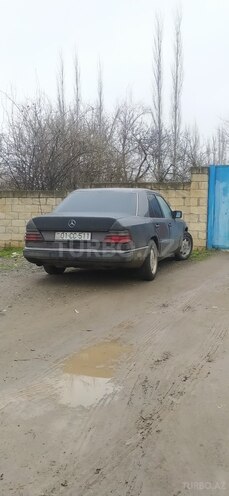 Mercedes E 200 1990, 452,124 km - 2.0 l - İmişli