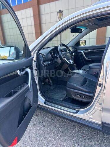 Kia Sorento 2009, 79,000 km - 2.0 l - Saatlı
