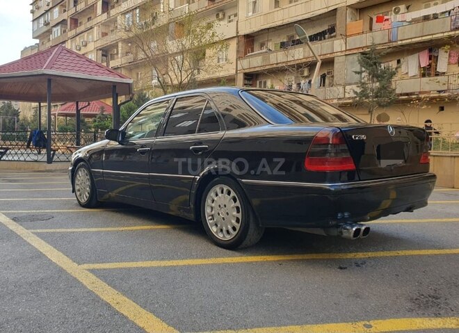 Mercedes C 220 1998, 247,800 km - 2.2 л - Bakı