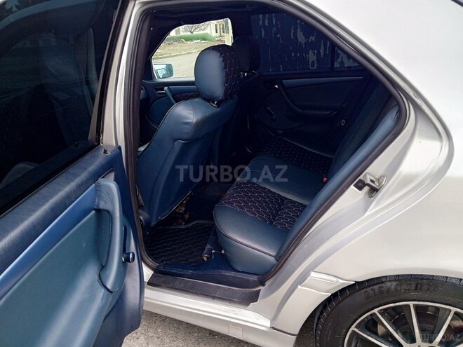 Mercedes C 220 1999, 327,413 km - 2.2 л - Sumqayıt
