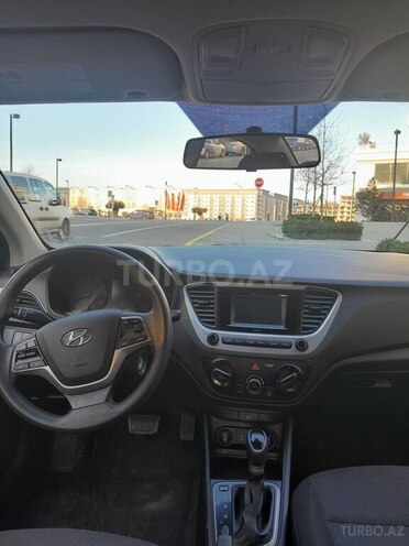 Hyundai Accent 2019, 95,000 km - 1.6 л - Bakı