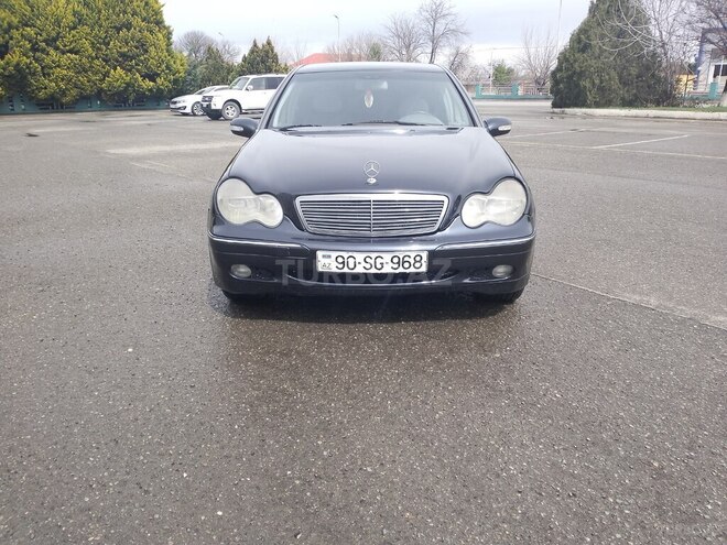 Mercedes C 200 2000, 452,136 km - 2.0 л - Qazax