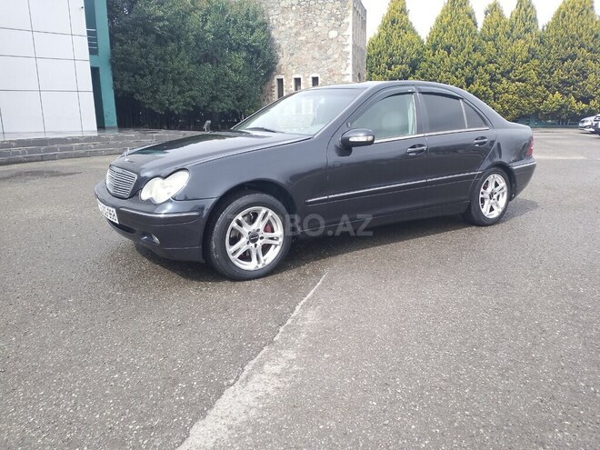 Mercedes C 200 2000, 452,136 km - 2.0 л - Qazax
