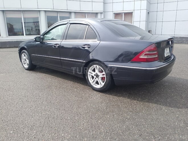 Mercedes C 200 2000, 452,136 km - 2.0 л - Qazax