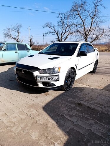 Mitsubishi Lancer 2008, 260,000 km - 2.0 l - Quba