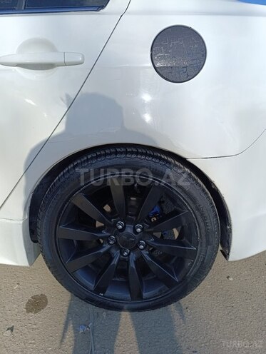 Mitsubishi Lancer 2008, 260,000 km - 2.0 l - Quba
