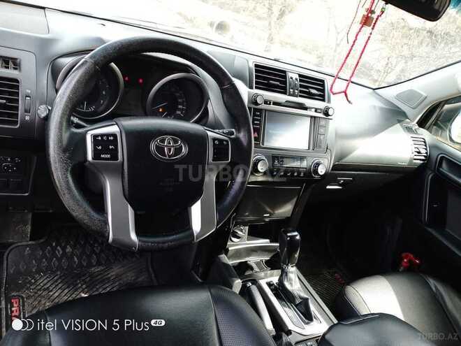 Toyota Land Cruiser 2014, 178,111 km - 2.7 л - Şəmkir