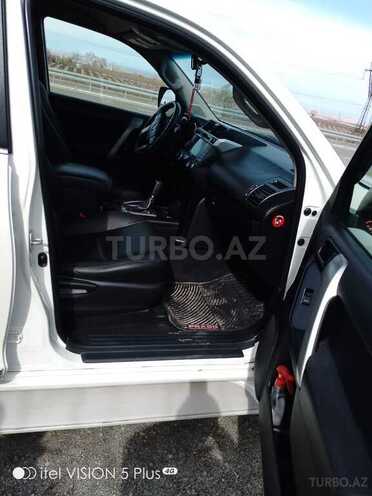 Toyota Land Cruiser 2014, 178,111 km - 2.7 л - Şəmkir