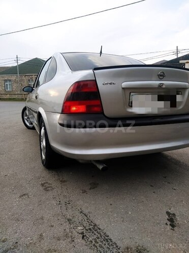 Opel Vectra 1998, 350,000 km - 2.0 l - Bakı