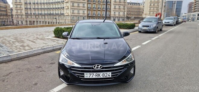 Hyundai Elantra 2019, 82,000 km - 2.0 л - Bakı