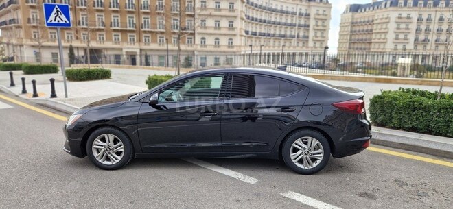 Hyundai Elantra 2019, 82,000 km - 2.0 л - Bakı