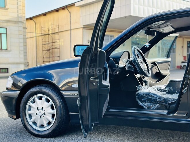 Mercedes C 200 1998, 200,198 km - 2.0 л - İmişli