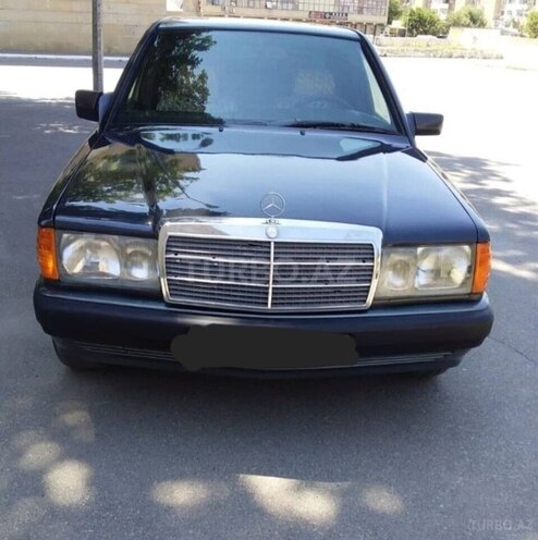 Mercedes 190 1991, 368,000 km - 2.0 л - Naftalan