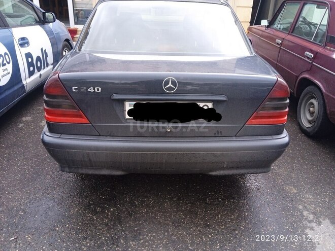Mercedes C 240 2000, 231,423 km - 2.4 l - Bakı